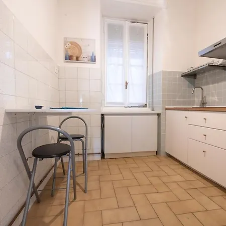 Casa Della Nonna * Como
